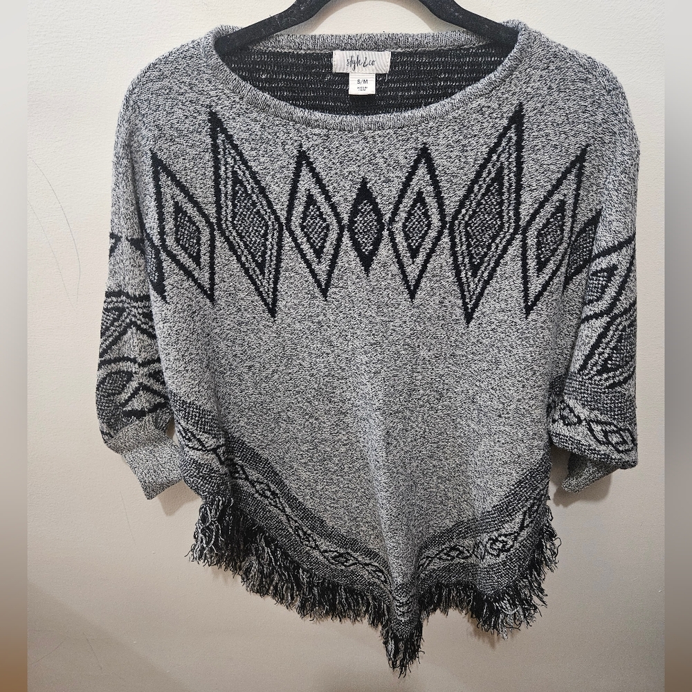 Style & Co Gray Black Fringe Aztec Cozy Warm Boho Flowy Poncho Sweater SM/MED